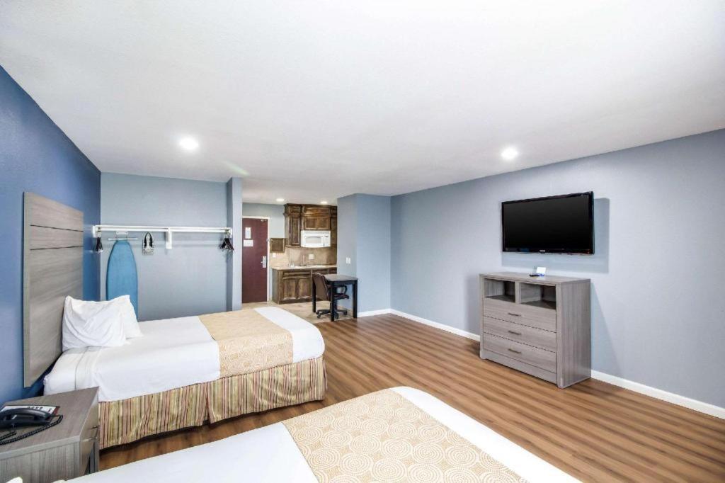 Rodeway Inn & Suites Port Arthur - Groves Exterior foto