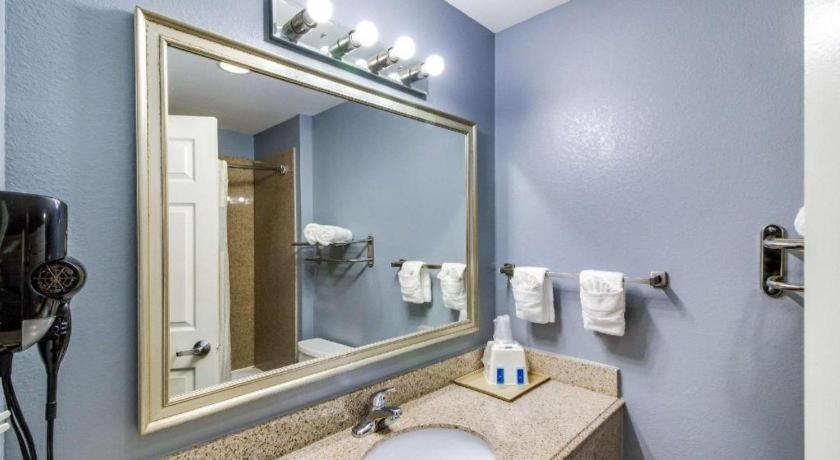 Rodeway Inn & Suites Port Arthur - Groves Exterior foto